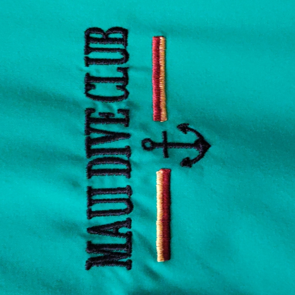 Maui Dive Club pull over hooded windbreaker - Picture 3 of 7